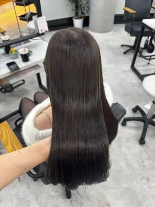 ロング カラー 赤み無し柔らかカラー 【梅田】madokaのヘアスタイル