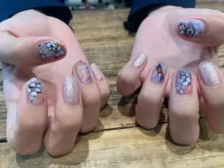 ネイル 佐藤  悠子のネイルデザイン