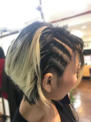 ミディアム ヘアアレンジ 髪に魔法をかける🪄 💖💫編み込みヘアのヘアスタイル