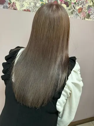 セミロング 中山 響希のヘアスタイル