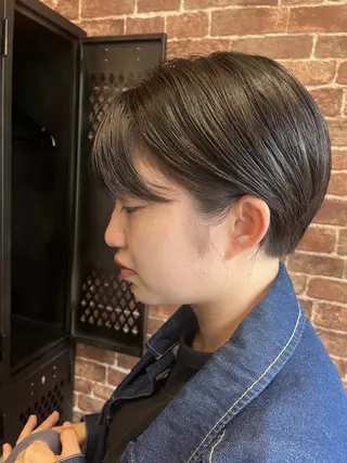 ミディアム カラー パーマ ヘアアレンジ メンズ キッズ ネイル マツエク・マツパ アイブロウ 久木原 ゆりのヘアスタイル