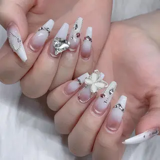 ネイル Queen's ゆなのネイルデザイン