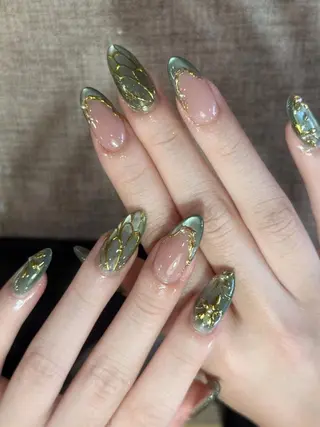 カラー AIN Nailのネイルデザイン