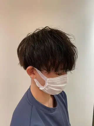 ショート パーマ メンズ 橋本 琉磨のヘアスタイル