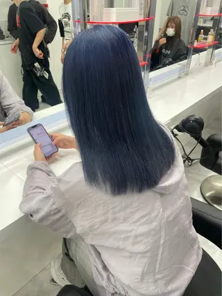 セミロング カラー コテ巻き風パーマ 🦋にこ🦋のヘアスタイル