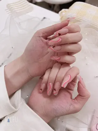 ネイル エ リのネイルデザイン