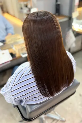 ロング カラー 菊地 紗矢のヘアスタイル