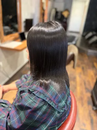 ミディアム ✨矯正口コミ4.9✨ 歴21年代表ヨシアキのヘアスタイル