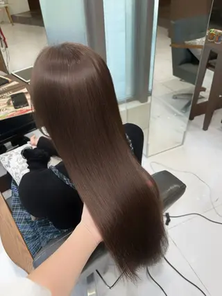 ロング カラー momo🍑/顔周り カット指名No.1のヘアスタイル