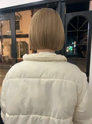 ミディアム 宮前 芽衣のヘアスタイル