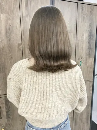 セミロング カラー ヘアアレンジ 🌷FUKA🌷 まろやかハイトーンのヘアスタイル