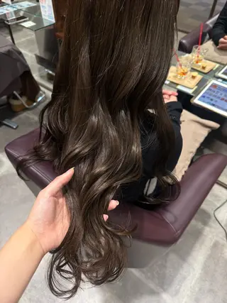 ロング カラー La Bless所属・LaBless 天王寺RINOのヘアスタイル