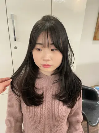 セミロング 安達 萌花のヘアスタイル