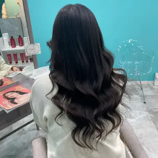 ロング 本間 めいみのヘアスタイル