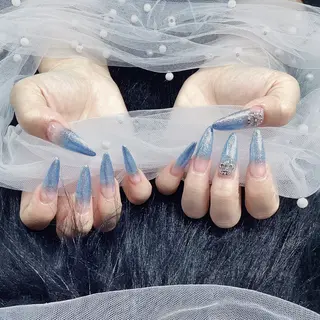 ネイル パーツ全部¥110 サロンミミのネイルデザイン