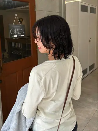 ショート パーマ 赤坂 柚和のヘアスタイル