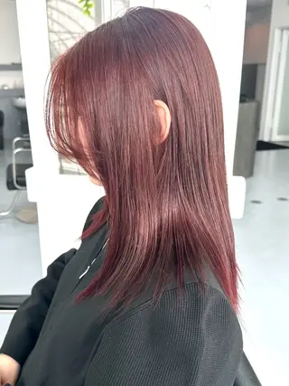 ミディアム カラー 岩元 愛美のヘアスタイル