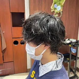 ショート パーマ メンズ ツイスパ/メンズ特化 🦋𝑺𝑶𝑵𝑬のヘアスタイル