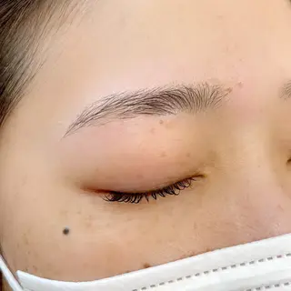 アイブロウ Mei🌼 Epillのマツエク・マツパデザイン