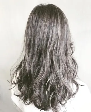 セミロング カラー 🔥店長 原田🔥 Ash日野店のヘアスタイル