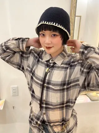 ショート カラー 盛れる顔まわり✨🎀 レイヤー別所好葉のヘアスタイル