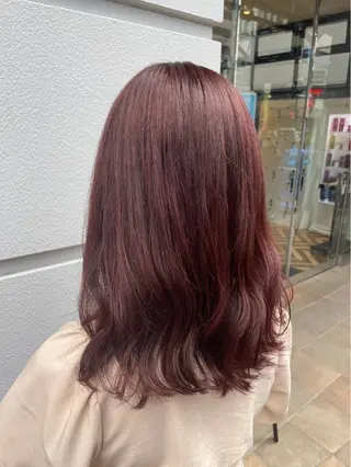 カラー 白倉 仁奈のヘアスタイル