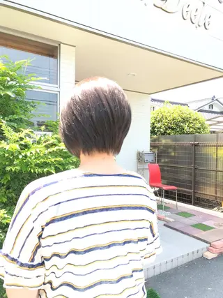 ショート カラー 佐々木 浩之のヘアスタイル