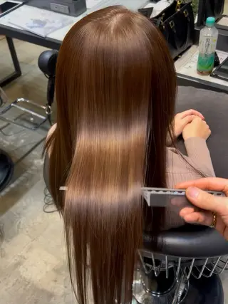 ロング 縮毛矯正・似合わせ タナカ レイヤのヘアスタイル