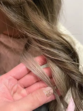 ロング カラー 艶カラー🎀 YUUKAのヘアスタイル