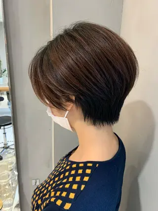ショート 柔らか透け感カラー 🌿ムロヤリョウスケのヘアスタイル