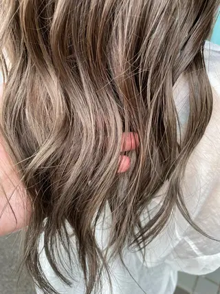 カラー 佐々木 浩之のヘアスタイル