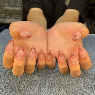 ネイル MHR nailのネイルデザイン