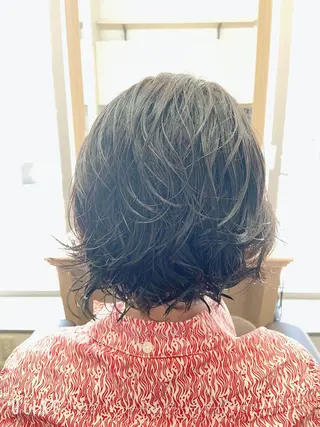 ミディアム パーマ コバヤシ ユウスケのヘアスタイル
