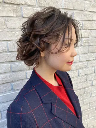 ヘアアレンジ あやかショート 白髪ぼかしのヘアスタイル