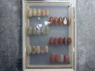 ネイル Lily 寝屋川公園のネイルデザイン