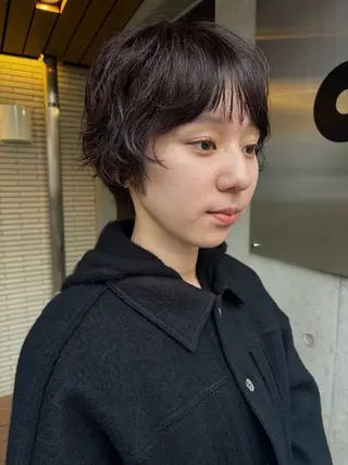 ショート YUUKI/ウルフ .ボブパーマのヘアスタイル