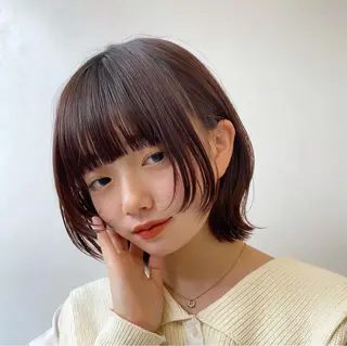 ショート カラー レイヤー/ボブ/透明 感カラー/佐藤奈由のヘアスタイル