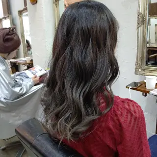 ロング カラー bathair  所属・bathair 持田侑祐のヘアスタイル