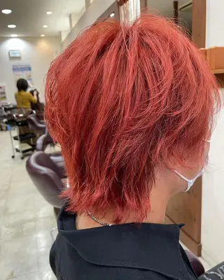 ショート カラー justbeauty CiNQのヘアスタイル