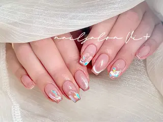 ネイル ✨Nailsalon Vi+✨のネイルデザイン