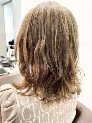 カラー 大阪 美容師 林のヘアスタイル