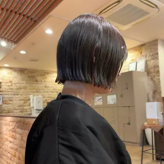 ショート たおちゃん／レイヤー ／透明感カラーのヘアスタイル