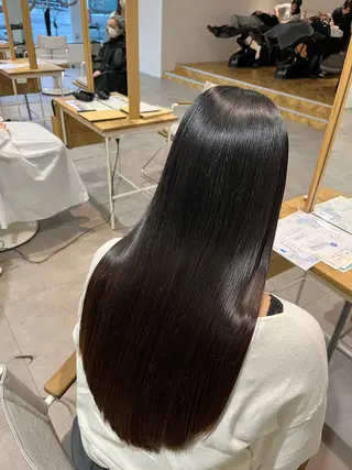 ロング 髙橋 美妃のヘアスタイル