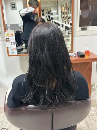 ロング カラー 大前 吏央のヘアスタイル