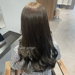 セミロング Mimi🎀ブリーチ なし透明感 Ｗカラーのヘアスタイル