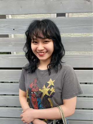 セミロング パーマ 似合わせレイヤー/ Wカラー🧸こころのヘアスタイル