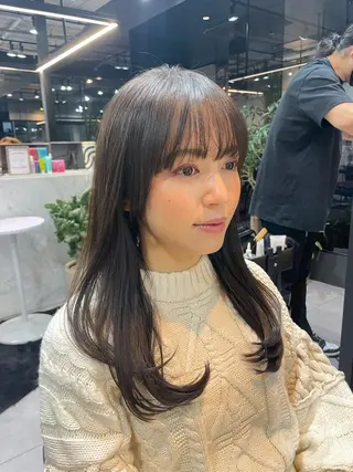 ロング 小田 桜のヘアスタイル