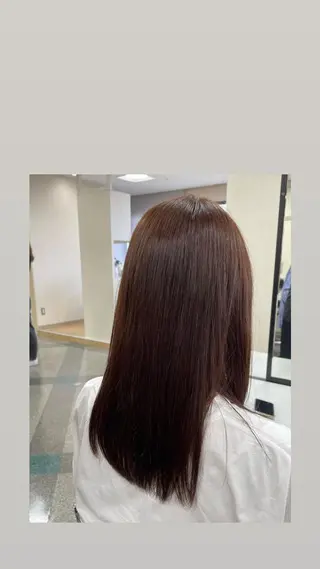 カラー 高本 明日香のヘアスタイル