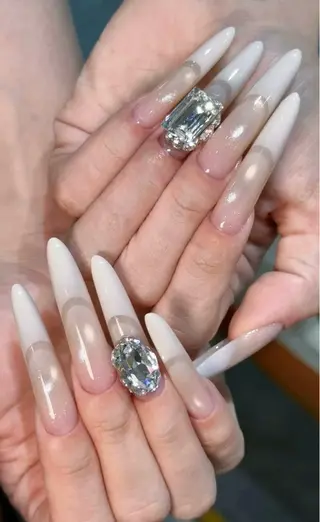 ネイル リセス 高田馬場💎のネイルデザイン