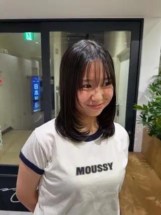 ミディアム 切りっぱなし/髪質 改善矯正/さやか🫧のヘアスタイル